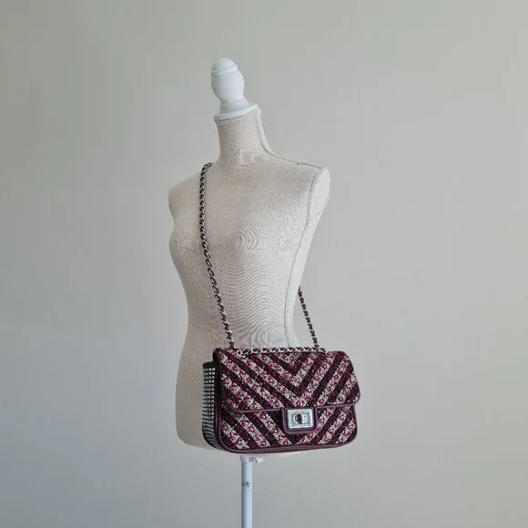 Karl Lagerfeld Agyness Tweed Crossbody Flap NWOT Convertible Wine Navy Luxury - Picture 1 of 16